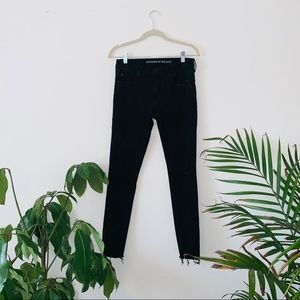 Black distressed jeans